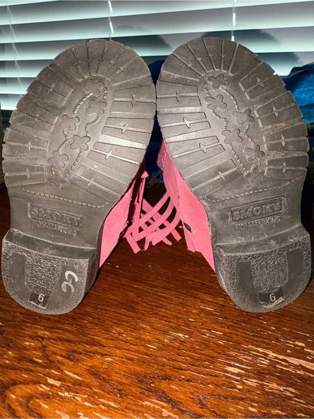Pink Fringe Suede toddler Boots
